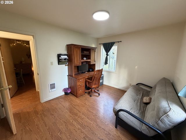 92738 KNAPP Rd, Port Orford, OR 97465