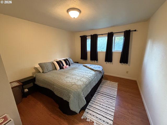 92738 KNAPP Rd, Port Orford, OR 97465