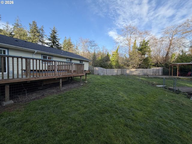 92738 KNAPP Rd, Port Orford, OR 97465