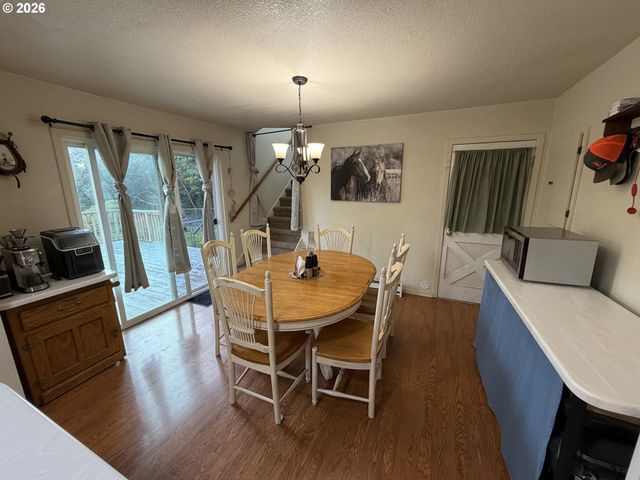 92738 KNAPP Rd, Port Orford, OR 97465
