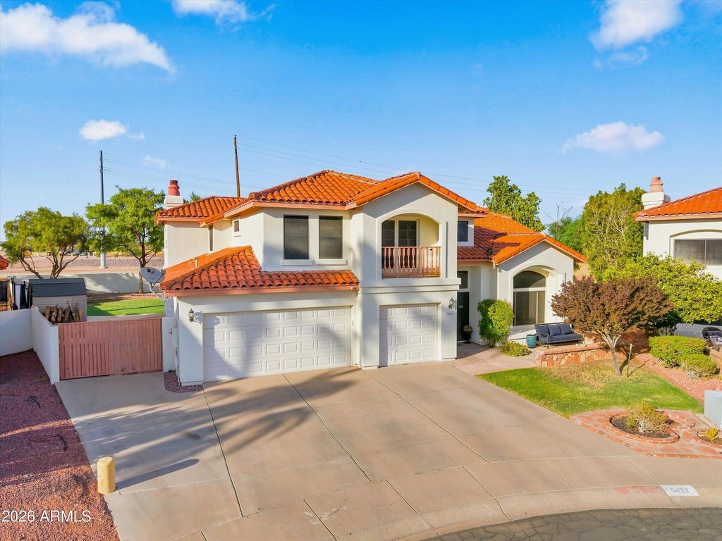 5422 W ASTER Drive, Glendale, AZ 85304 — photo 2
