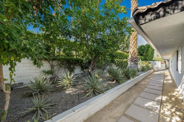 505 N Camino Real, Palm Springs, CA 92262