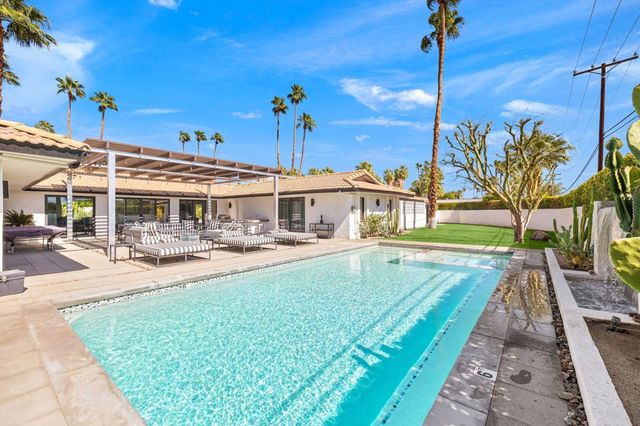 505 N Camino Real, Palm Springs, CA 92262