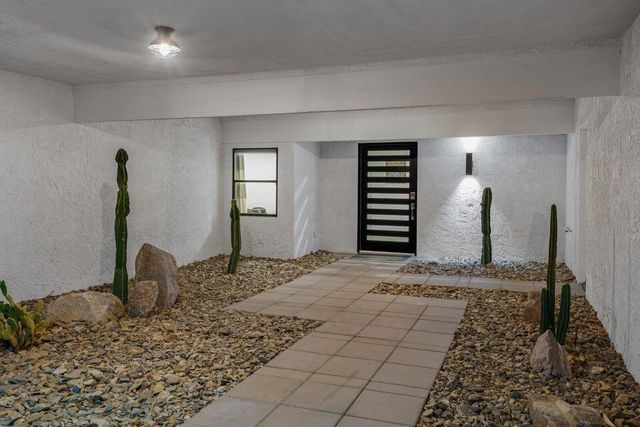 505 N Camino Real, Palm Springs, CA 92262