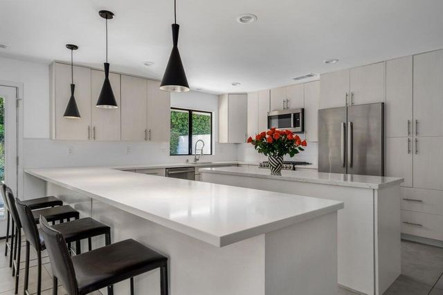 505 N Camino Real, Palm Springs, CA 92262