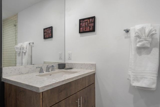 505 N Camino Real, Palm Springs, CA 92262