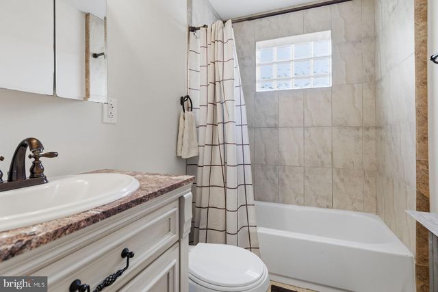 210 E EVERGREEN AVE, Philadelphia, PA 19118