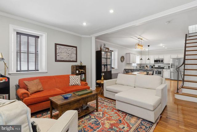 210 E EVERGREEN AVE, Philadelphia, PA 19118