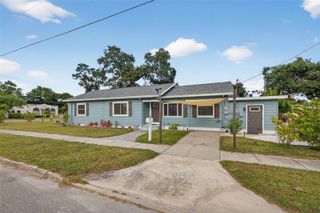 825 46TH STREET N B, St Petersburg, FL 33713
