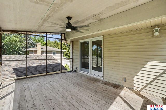6244 Ponderosa Drive, Omaha, NE 68137