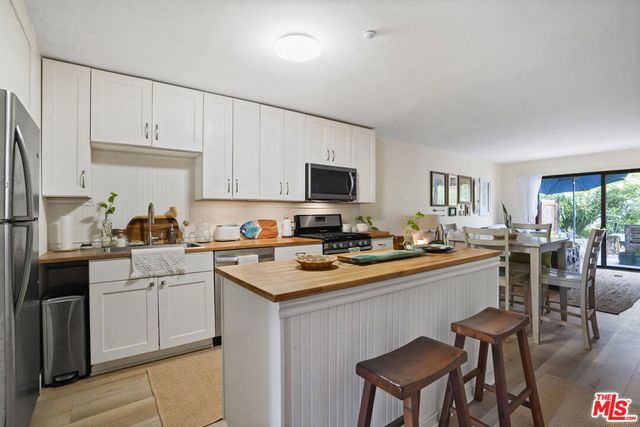 6472 Cavalleri Road #B, Malibu, CA 90265