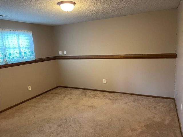 1601 Holman Street, Leavenworth, KS 66048