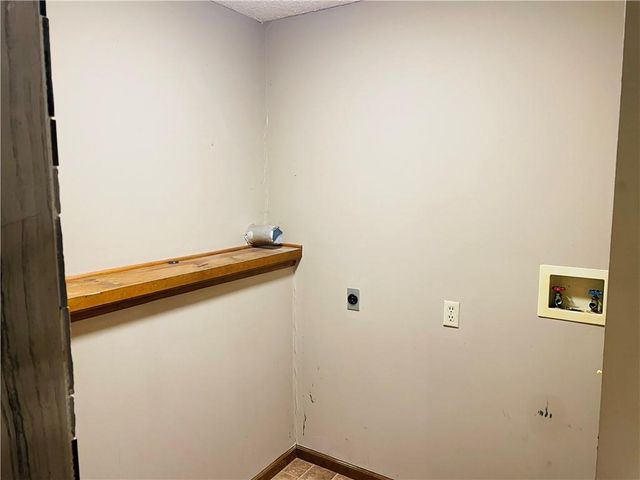 1601 Holman Street, Leavenworth, KS 66048