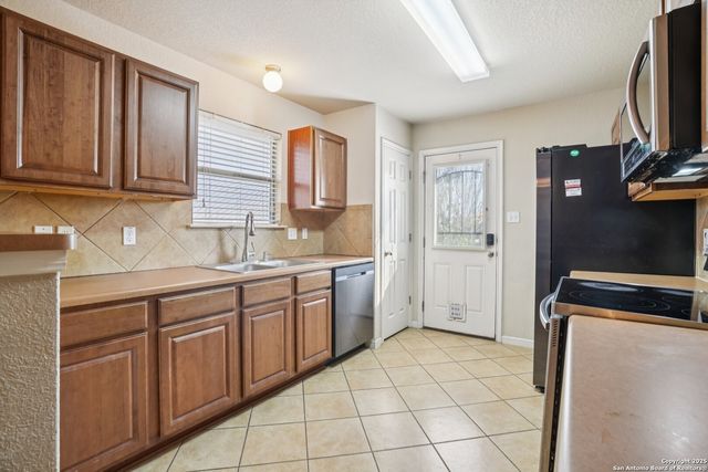 9118 Everton, San Antonio, TX 78245