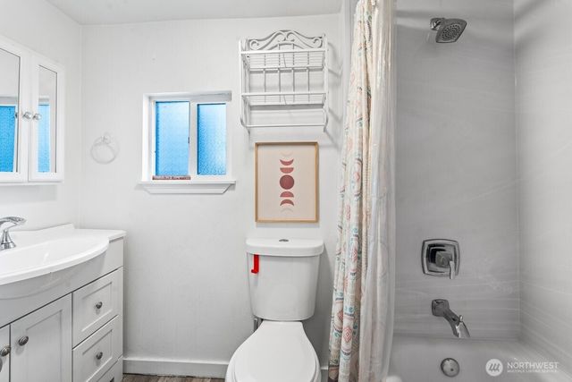 1916 Martin Luther King Jr Way, Tacoma, WA 98405