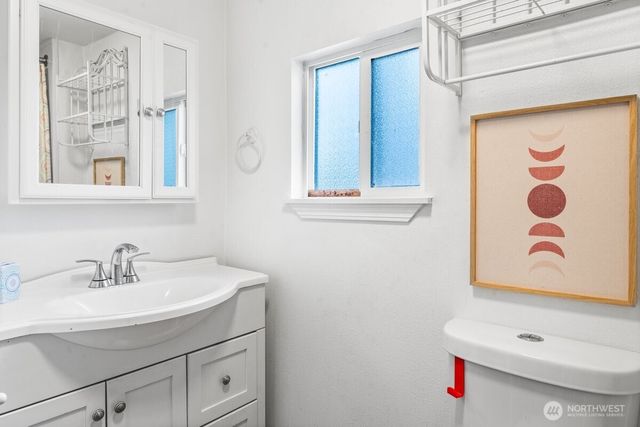 1916 Martin Luther King Jr Way, Tacoma, WA 98405