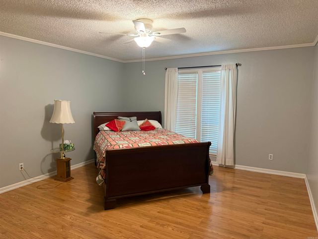 4 Stratford, Pine Bluff, AR 71603