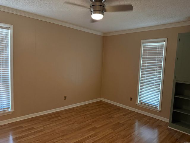 4 Stratford, Pine Bluff, AR 71603