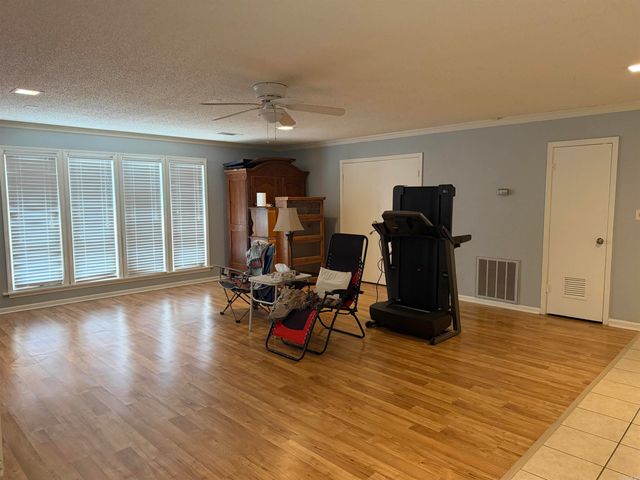 4 Stratford, Pine Bluff, AR 71603
