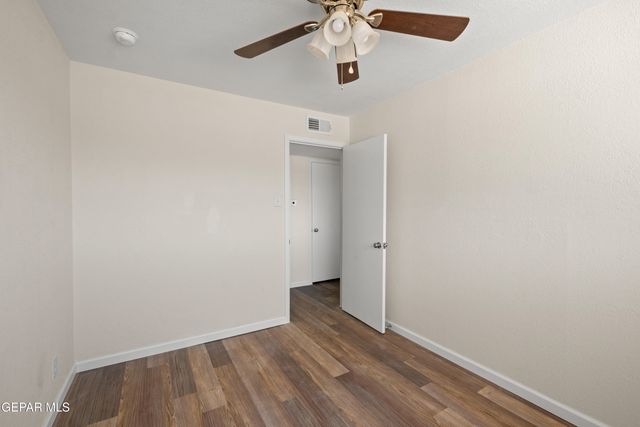 9220 RALEIGH Drive, El Paso, TX 79924