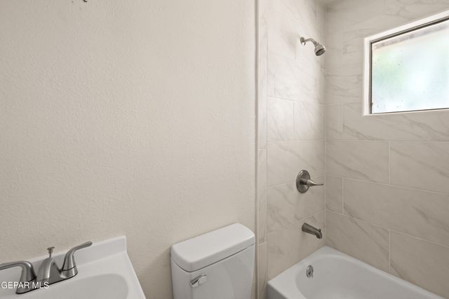 9220 RALEIGH Drive, El Paso, TX 79924