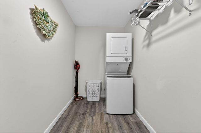 211 Lake Dora Drive, West Palm Beach, FL 33411