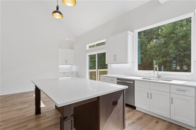 2782 Mango Circle NW, Atlanta, GA 30318