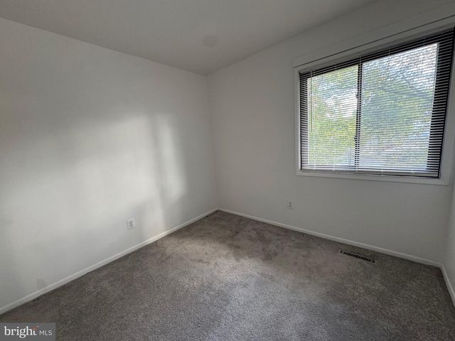 349 RENEAU WAY, Herndon, VA 20170