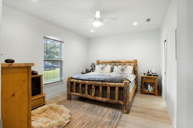 193 County Road 3524, Bullard, TX 75757