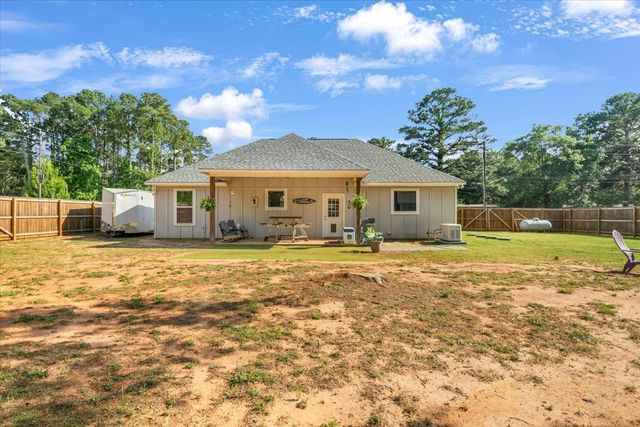 193 County Road 3524, Bullard, TX 75757