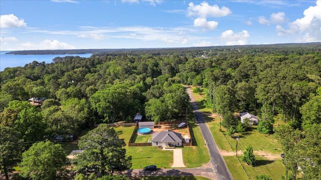 193 County Road 3524, Bullard, TX 75757