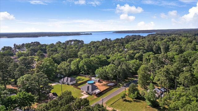 193 County Road 3524, Bullard, TX 75757