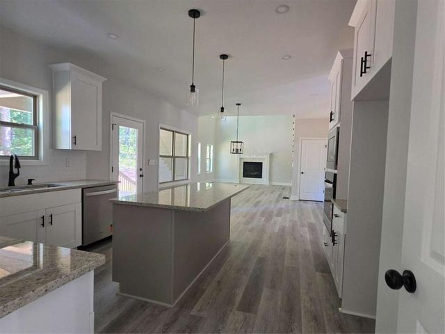 5658 Eternal Drive, South Fulton, GA 30349