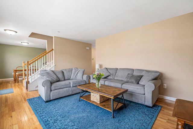 23 Cabernet Dr Unit 3, Concord, NH 03303