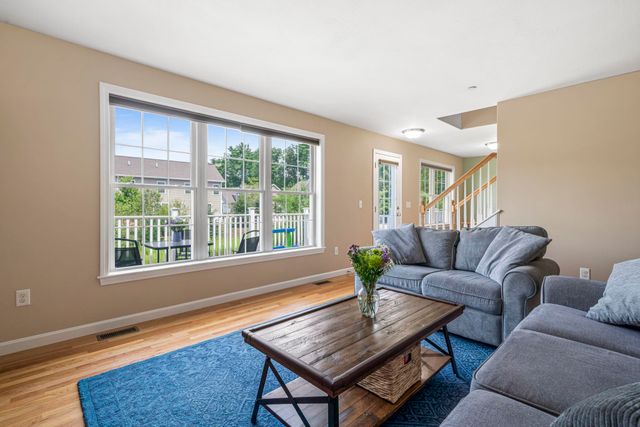 23 Cabernet Dr Unit 3, Concord, NH 03303