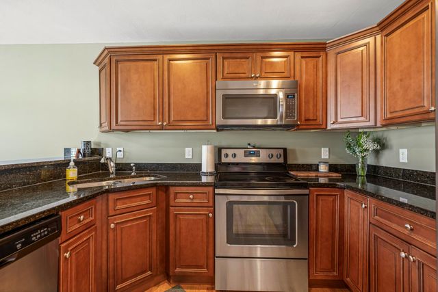 23 Cabernet Dr Unit 3, Concord, NH 03303