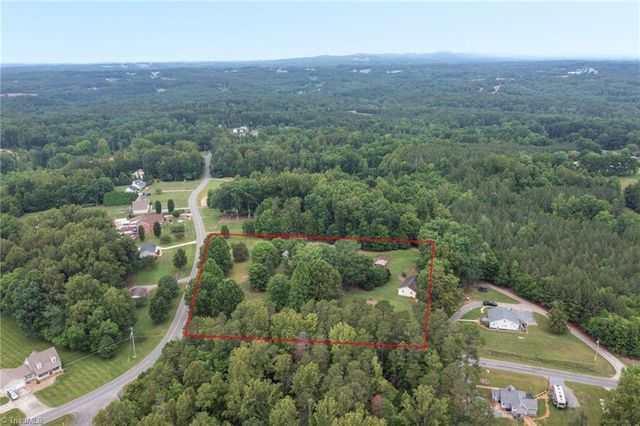 706 Whitaker Chapel Road, Pilot Mountain, NC 27041