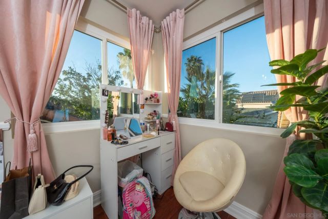 18097 Valladares Dr, San Diego, CA 92127