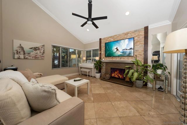 18097 Valladares Dr, San Diego, CA 92127