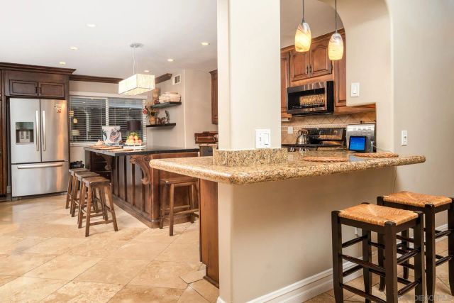 18097 Valladares Dr, San Diego, CA 92127