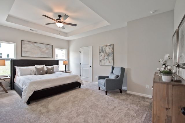 412 Stratford Station Dr, Lebanon, TN 37087