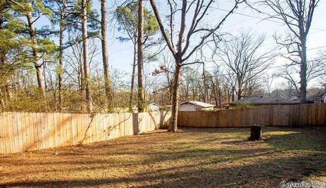 15 Eaton Dr Drive, Little Rock, AR 72209