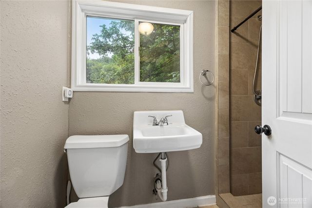 222 S 10th Street, Shelton, WA 98584