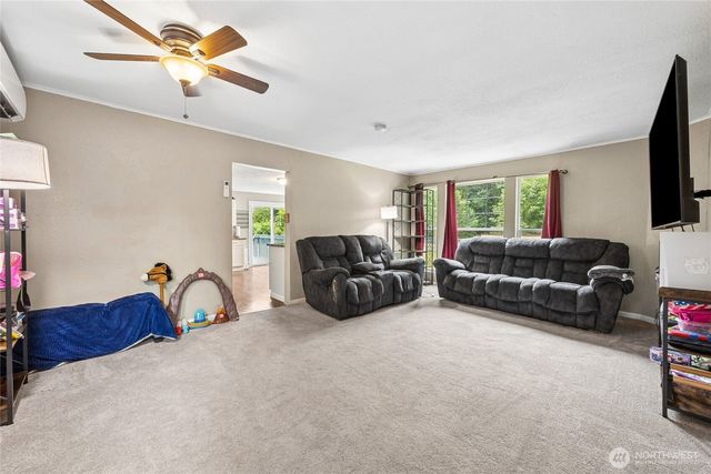222 S 10th Street, Shelton, WA 98584
