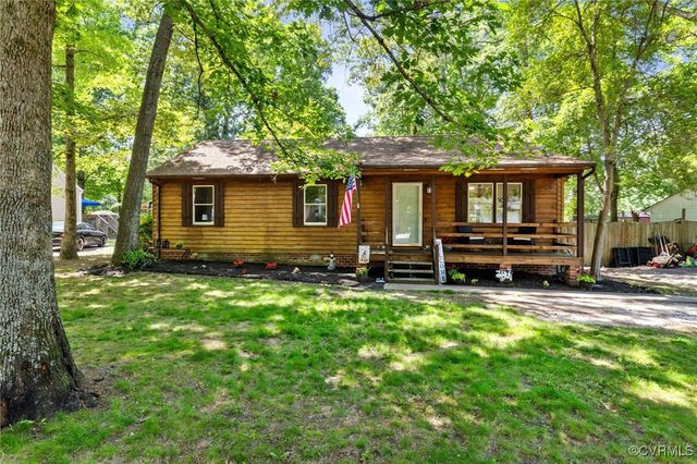 19504 Walker Ave, Chesterfield, VA 23834