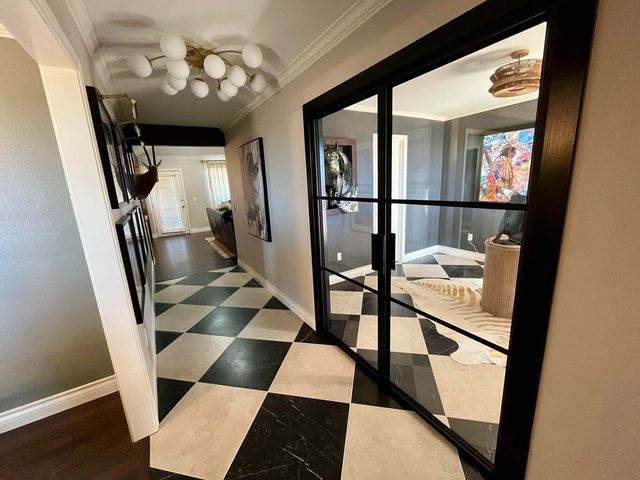 1492 Co Rd 135, Plainview, TX 79072