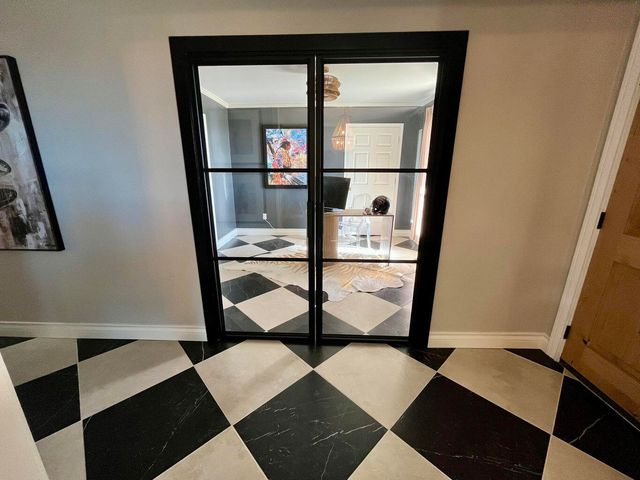 1492 Co Rd 135, Plainview, TX 79072