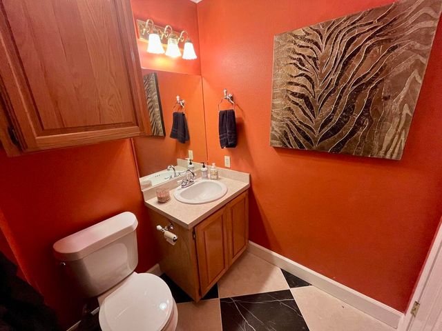 1492 Co Rd 135, Plainview, TX 79072