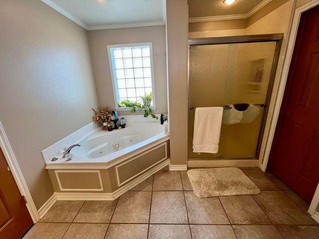 1492 Co Rd 135, Plainview, TX 79072