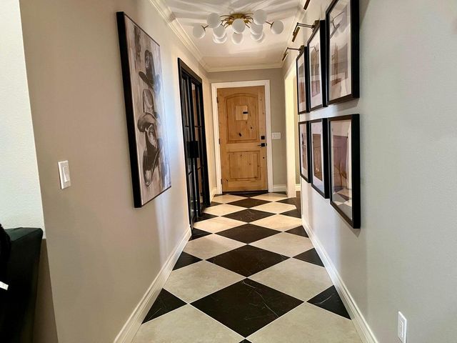 1492 Co Rd 135, Plainview, TX 79072